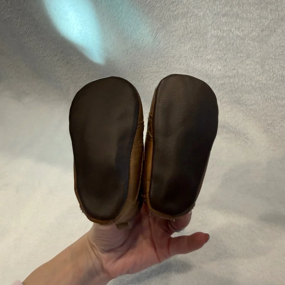 Brown Faux Leather‎ Baby Moc Toe Boots Infant Size 0-3 Months Slip On Shoes